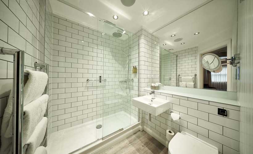 Loch Fyne | Bathroom 2Jpg