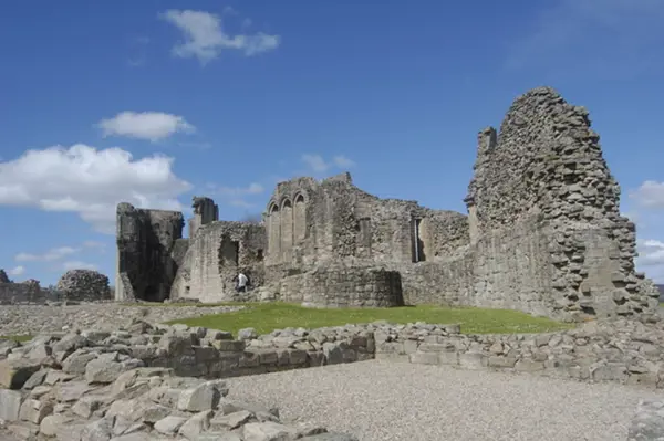 Crerar Group | Ruins Of Kildrummy Castle Cc Sa 20 Bill Harrison Wikimedia Commons