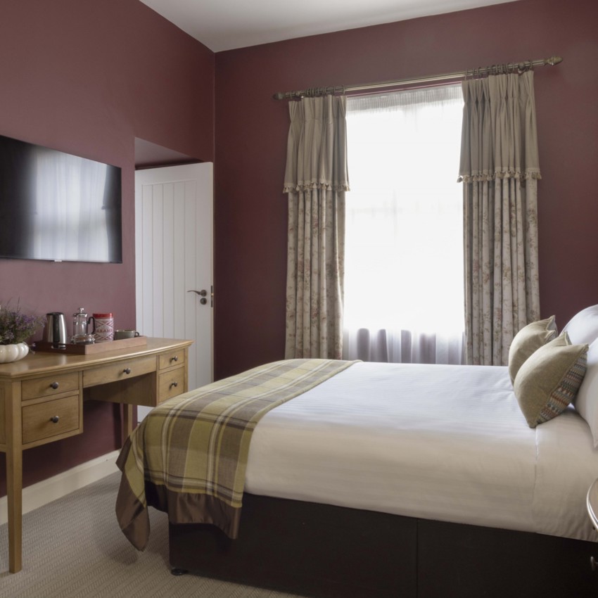 Balmoral Arms | Balmoral Arms Classic Room 2