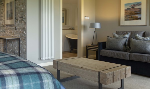 Isle of Mull | Isle Of Mull Hotel And Spa Sea View Suite With Bathroom