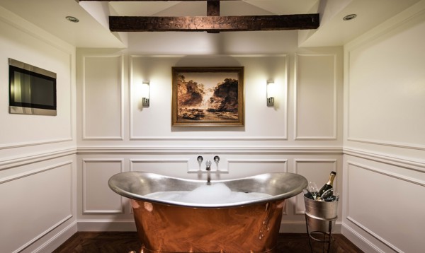 Thainstone House | Thainstone House Junior Suite Bath