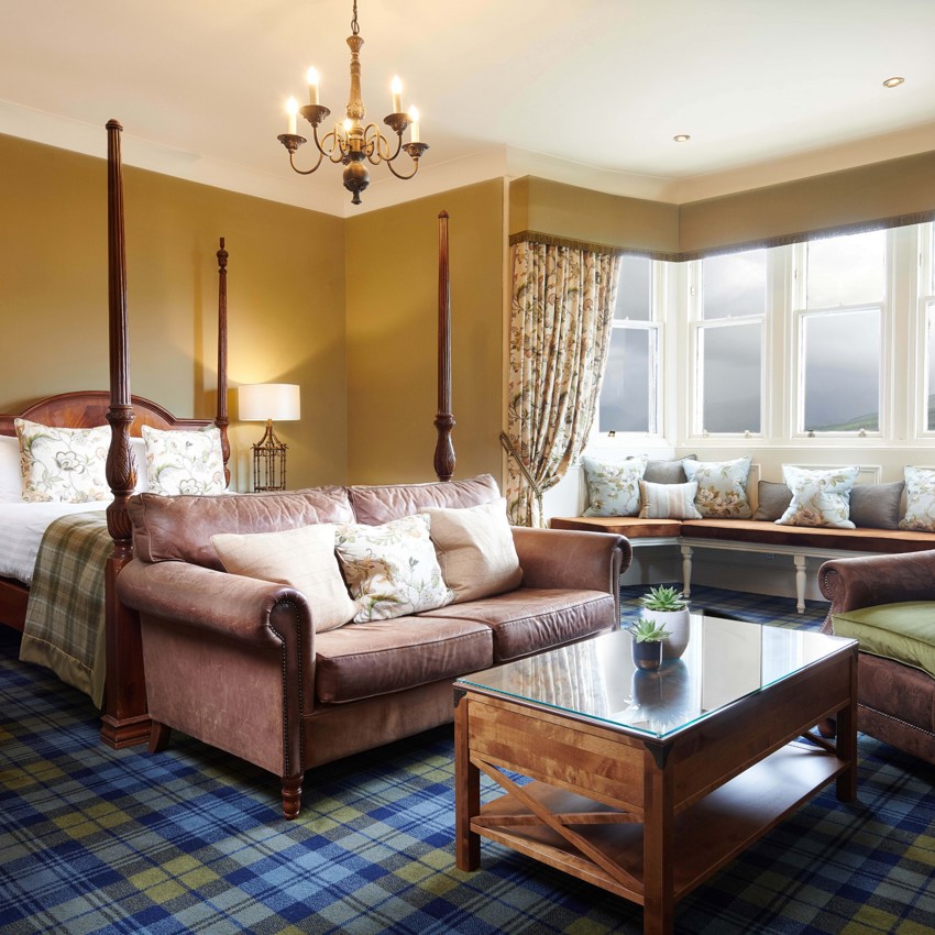 Loch Fyne | Suite Light