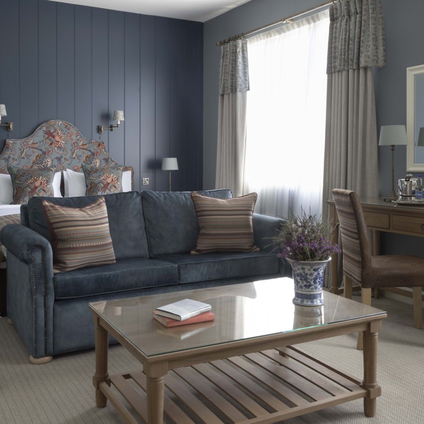 Balmoral Arms | Balmoral Arms Crathie Junior Suite