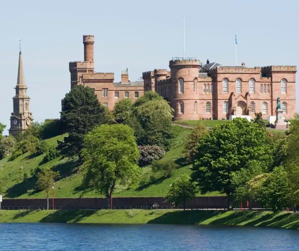 Crerar Group | Walking Tours In Inverness